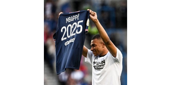 Mbappé bekent aan PSG